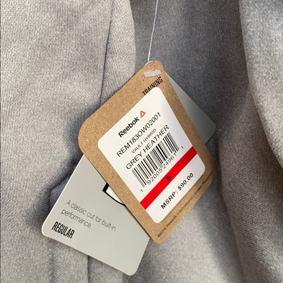 NWT Men’s Reebok Training Sweatshirt/Jacke… - Picture 5 of 7